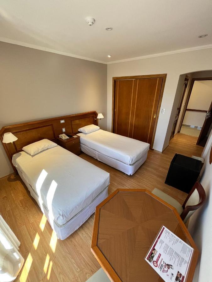 Bristol Hotel Буенос Айрес Екстериор снимка