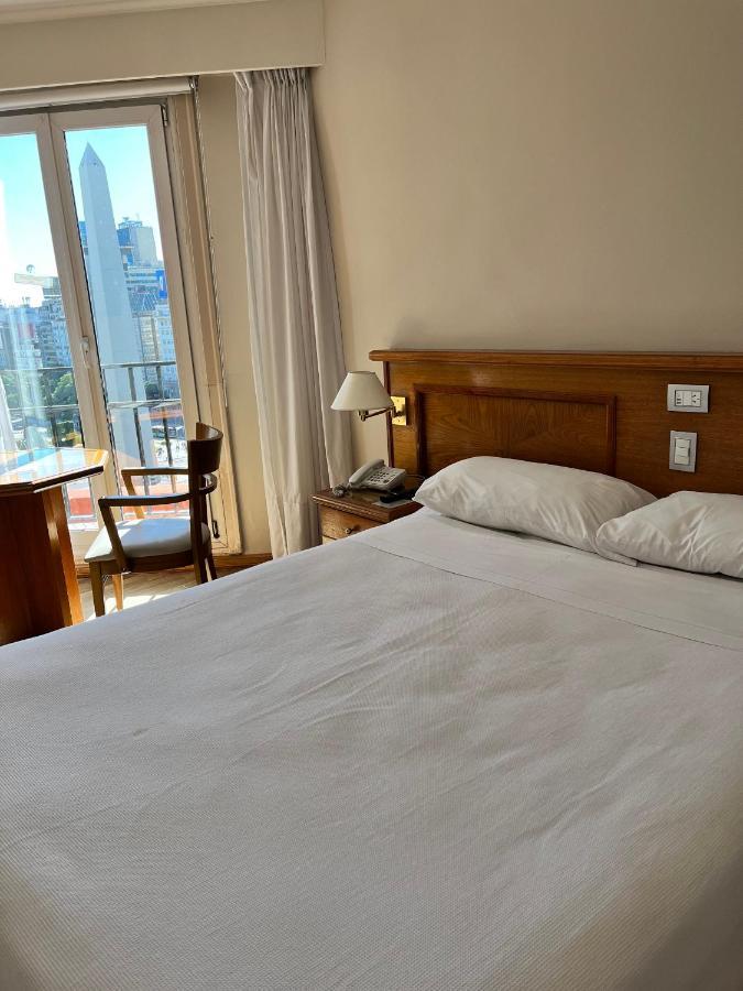 Bristol Hotel Буенос Айрес Екстериор снимка