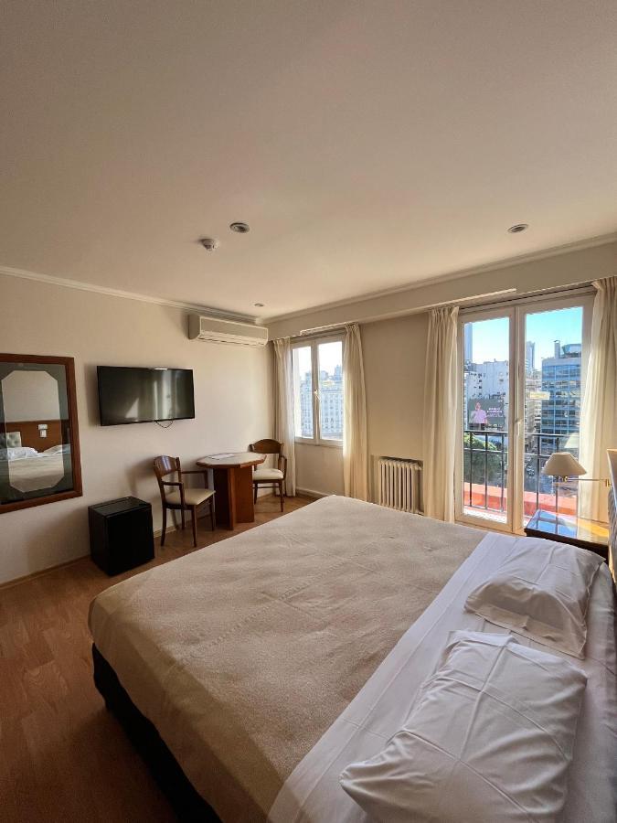 Bristol Hotel Буенос Айрес Екстериор снимка