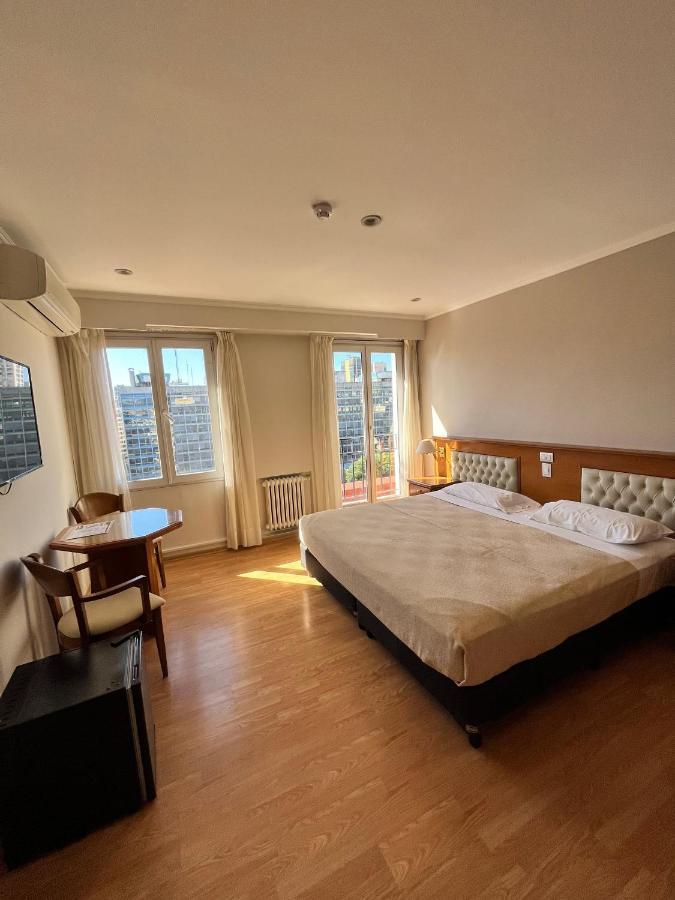 Bristol Hotel Буенос Айрес Екстериор снимка