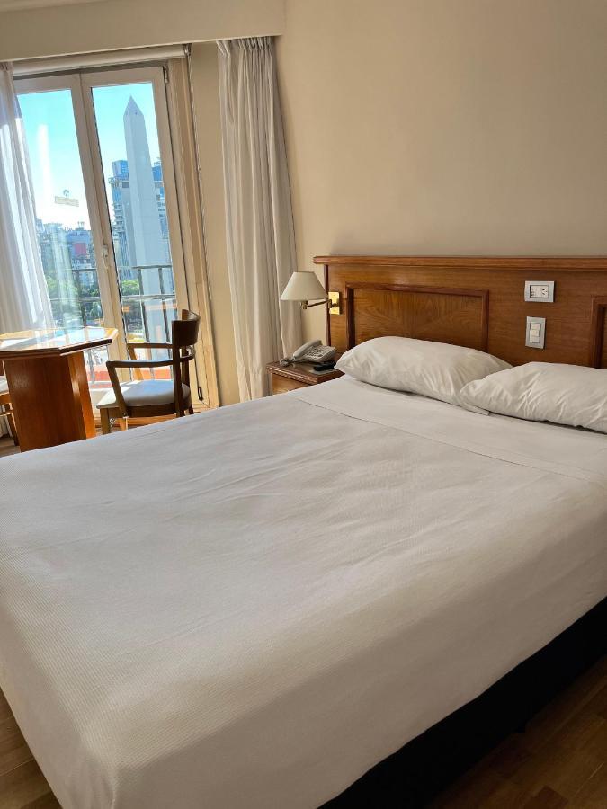 Bristol Hotel Буенос Айрес Екстериор снимка